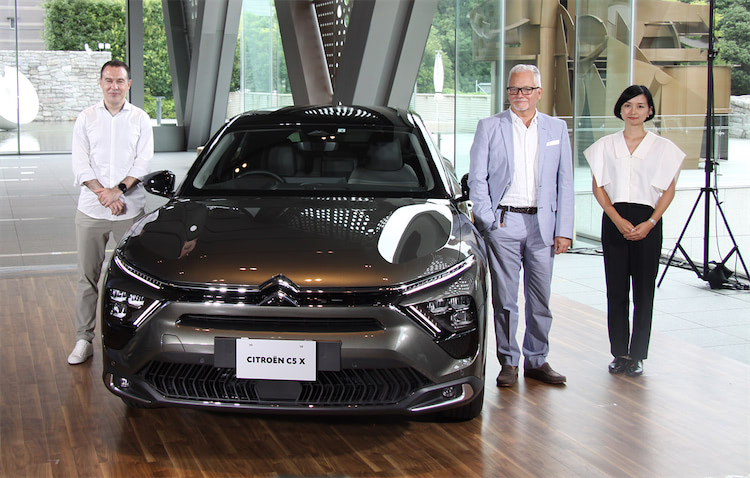 979b3b34b751e04acd03b39013812a