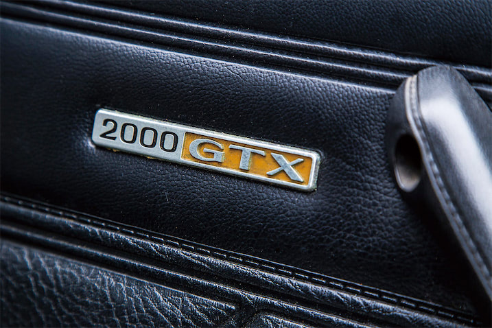 ケンメリ　GT-X フロントグリル　エンブレム　ステー付属　スカイライン Yahoo!オークション - ケンメリ GTX 前期 フロントグリル エンブレム付