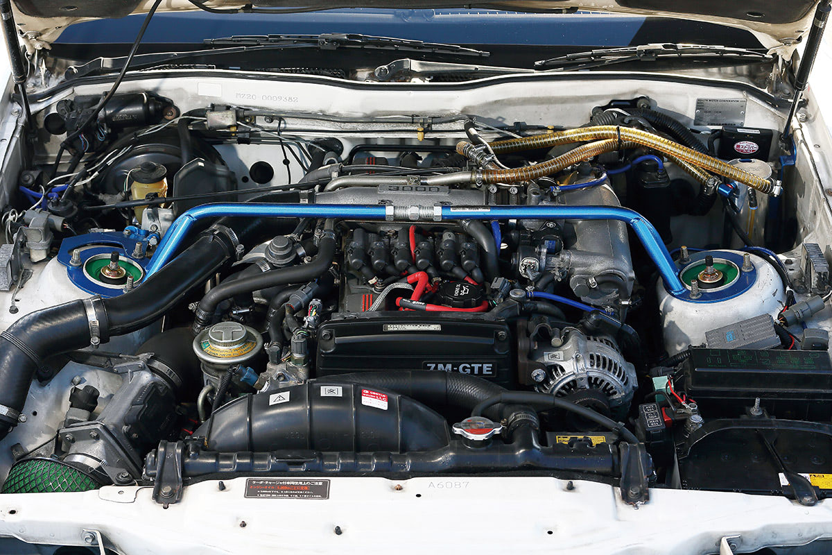 世界初の電動格納式メタルトップ【3】現存数の少ないエアロキャビン