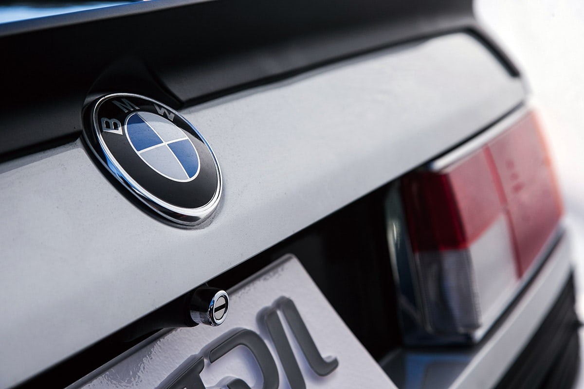 オールドBMW-630-633-635-M6シニツアーエンジンサービス