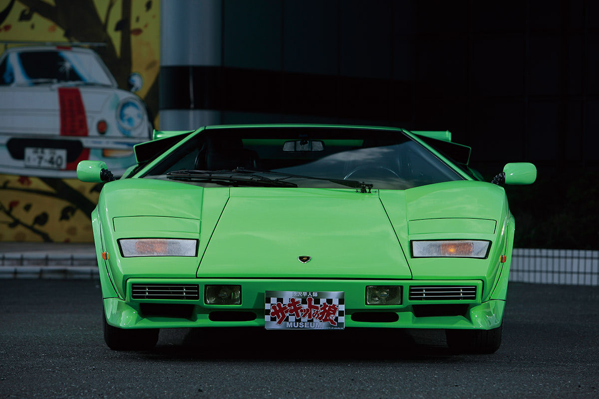 ハマの黒ヒョウ【2】4L V12気筒。横置きのミウラから、縦置きの