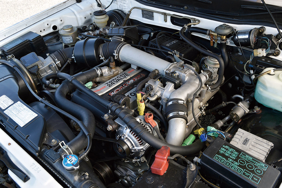 小学生の頃、父親が購入を検討していたクルマを手に【3】1987年式