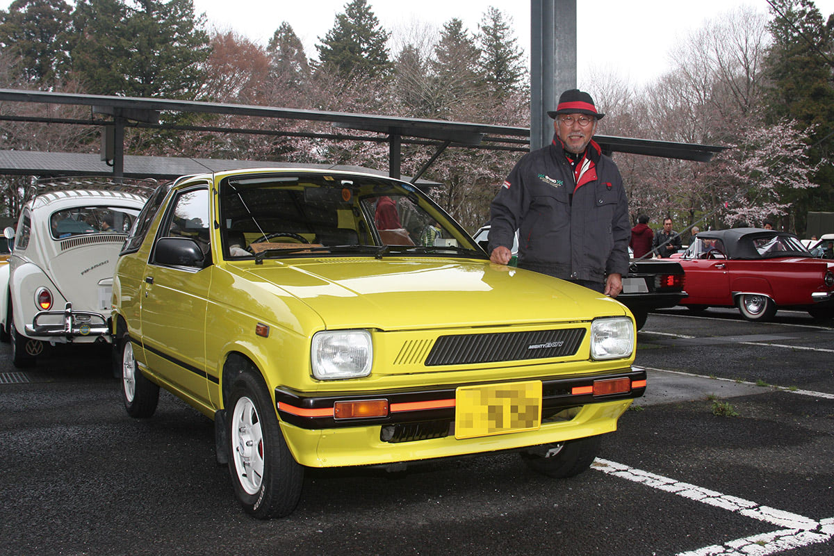 昭和レトロな車 hqdefault.jpg