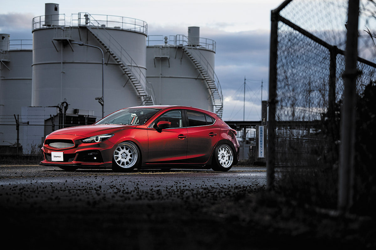 見てヨシ、走ってヨシ、聴いてヨシ （WARPS × MAZDA AXELA