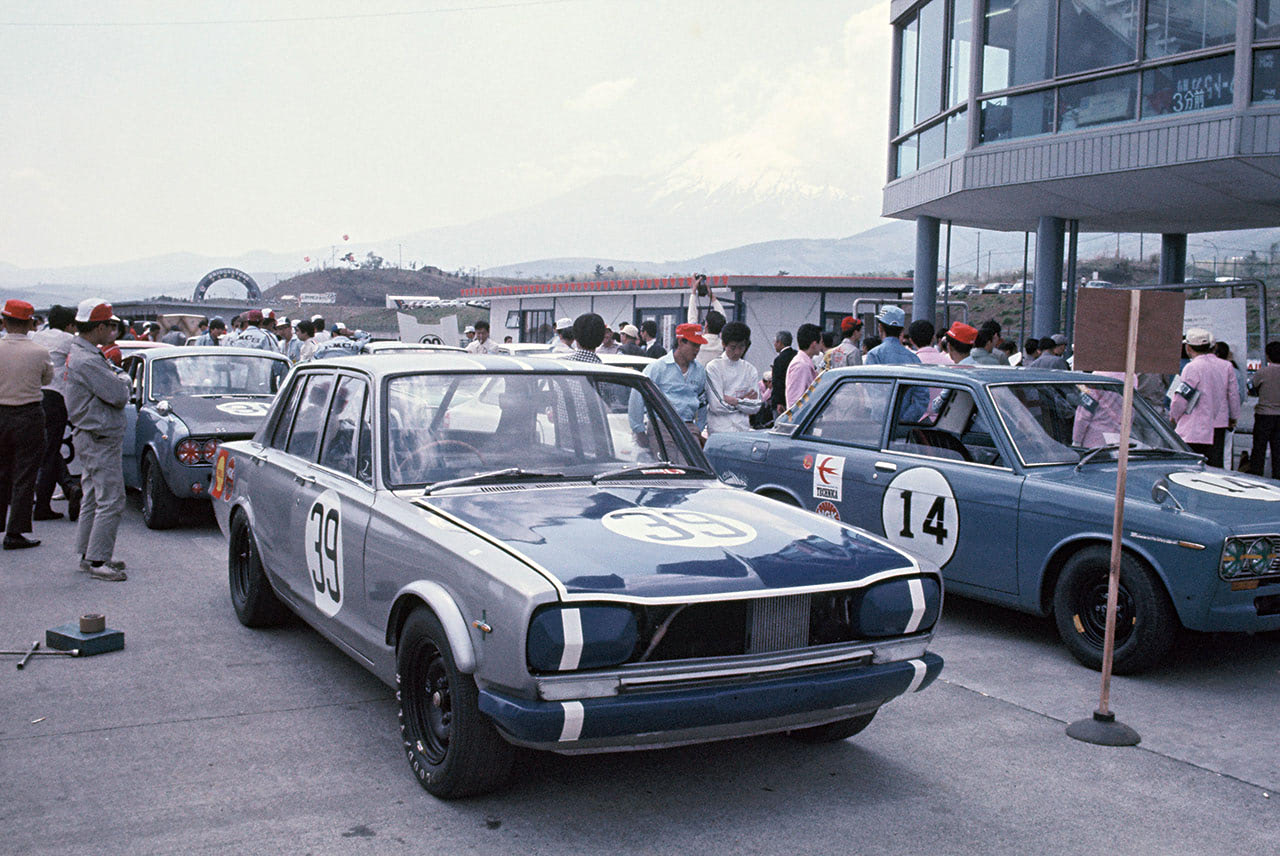 ハコスカGT-Rがついに臨んだデビュー戦は繰り上げでの優勝に。GT-R伝説