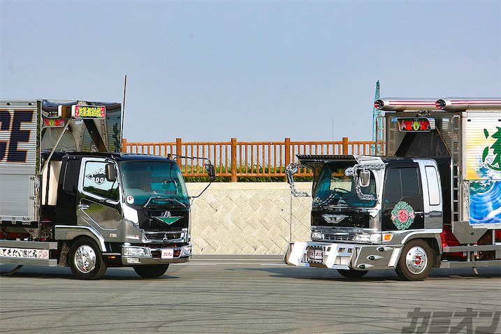 怜丸vs荒鷲丸 生まれ育った'80年代のデコトラアートで意気投合した遠州