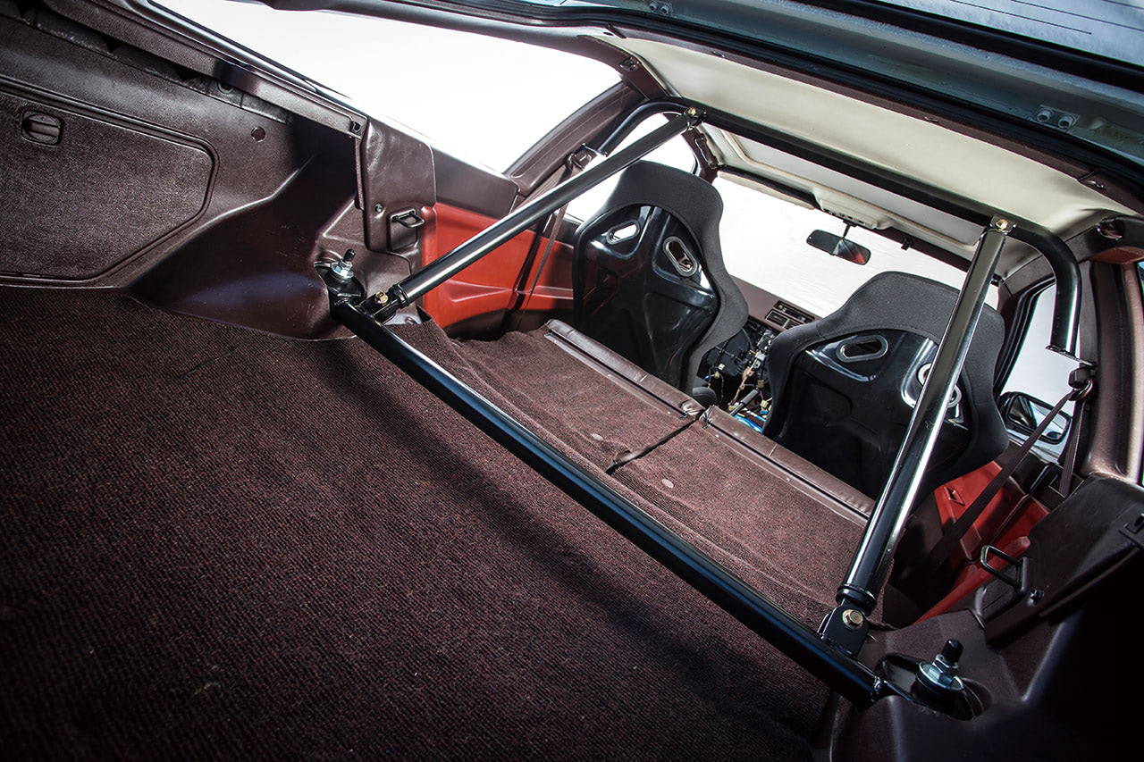 頭文字D」秋山渉仕様のレストアもよどみなく進行。再現に欠かせない