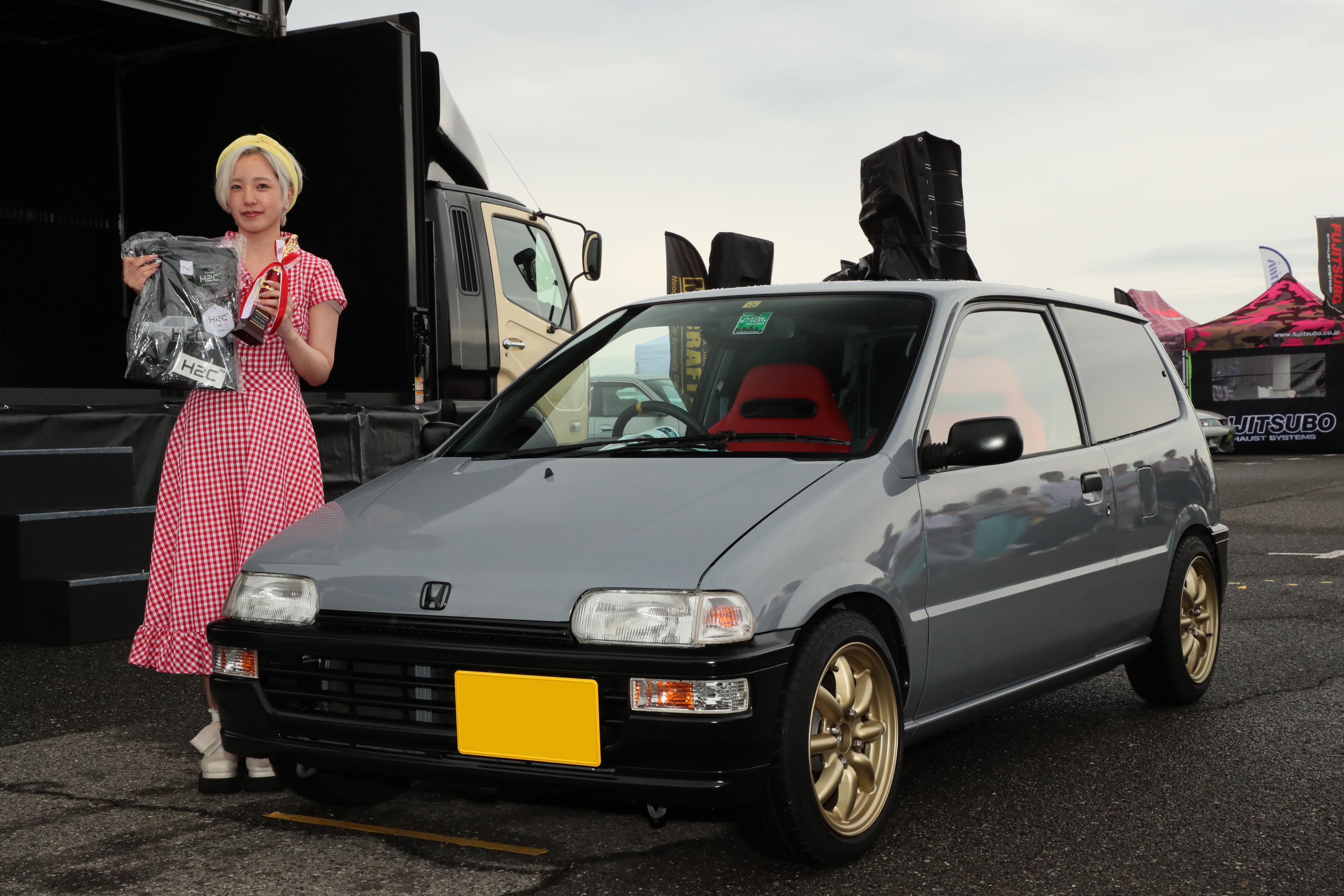 オーナーとクルマのスタイリングがセンス抜群！ ハチマル車を