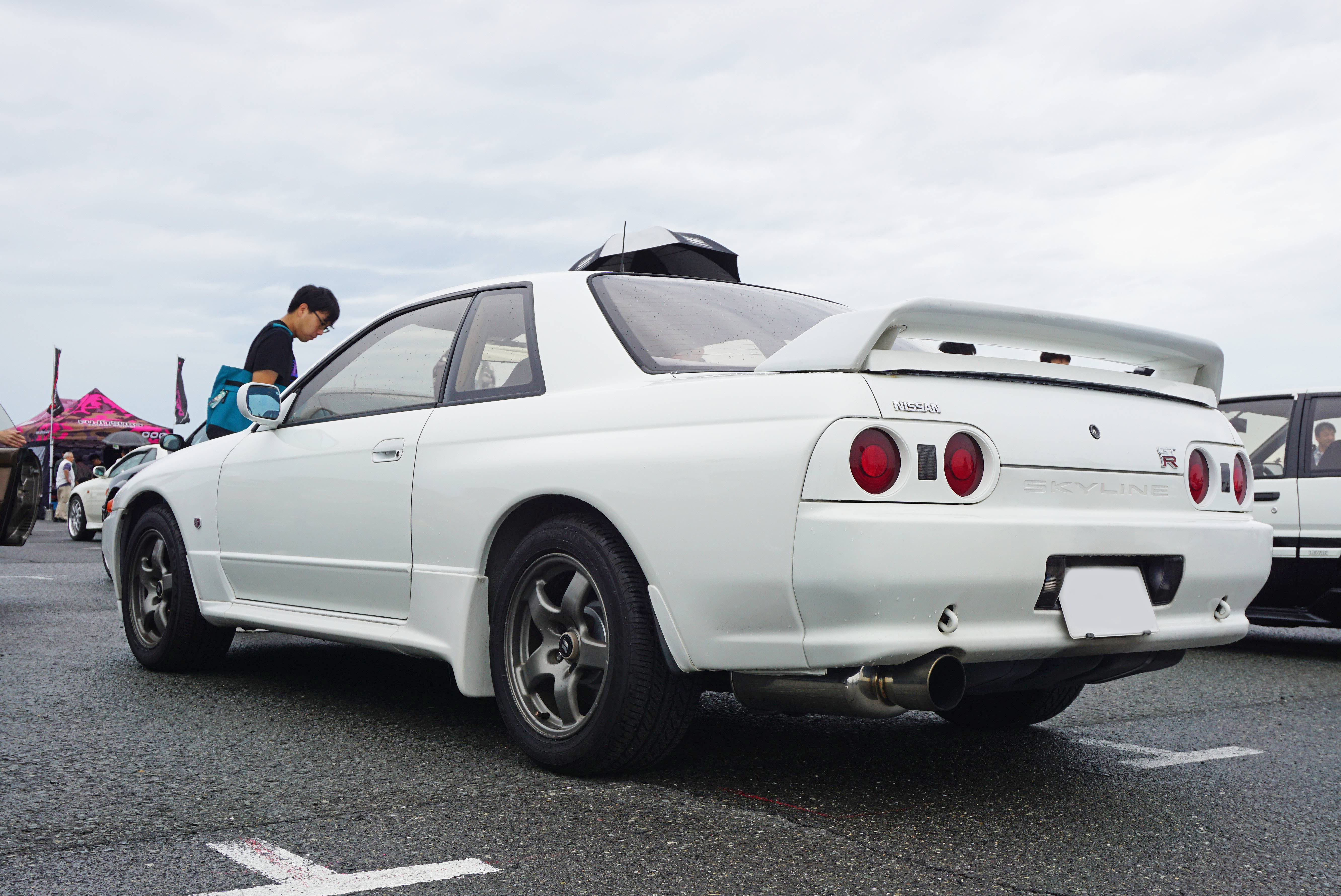 ハチミー大阪オーナー【25】不動車から整備した大人気R32スカイライン