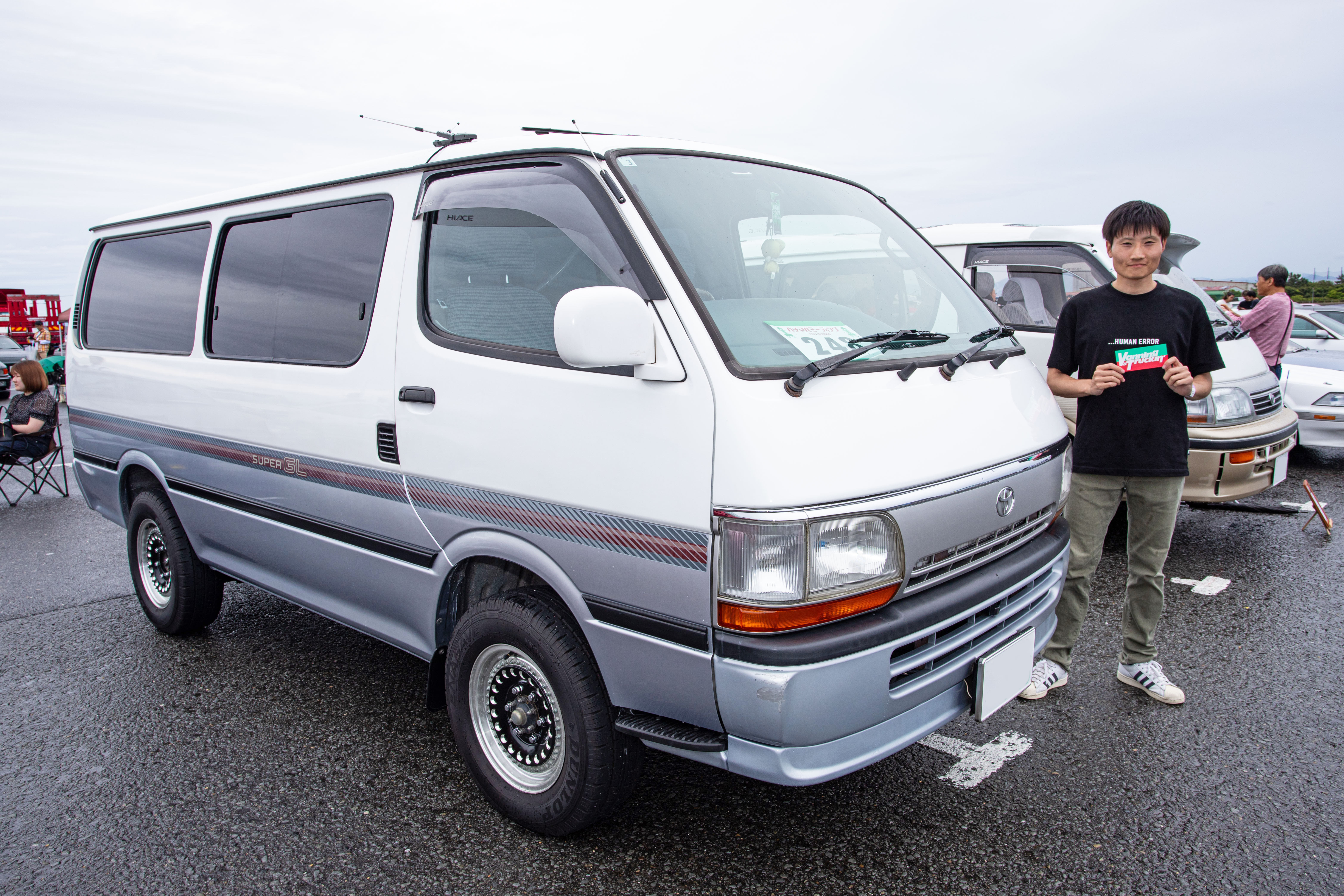 HIACE VAN 100系 SUPER GL 1/24(レア)
