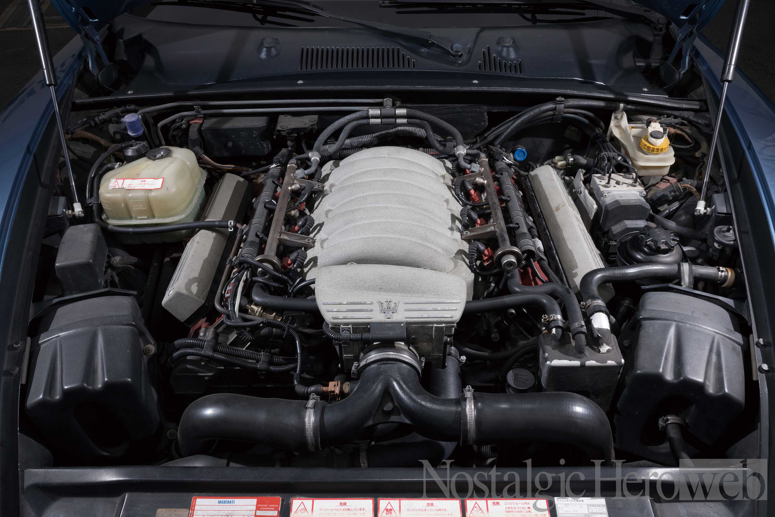 フェラーリの傘下で開発された「危険な香りを残す」Maserati ｜1998年