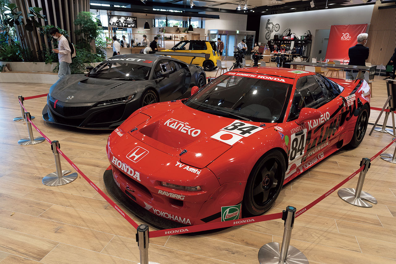 NSX30周年を祝う「特別な」トークショーに 超豪華なサプライズゲストも