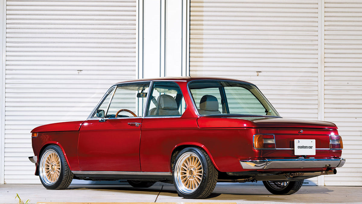 コレ、BMWの名車 “マルニー” のエンジンルームなんデス!!】S2000