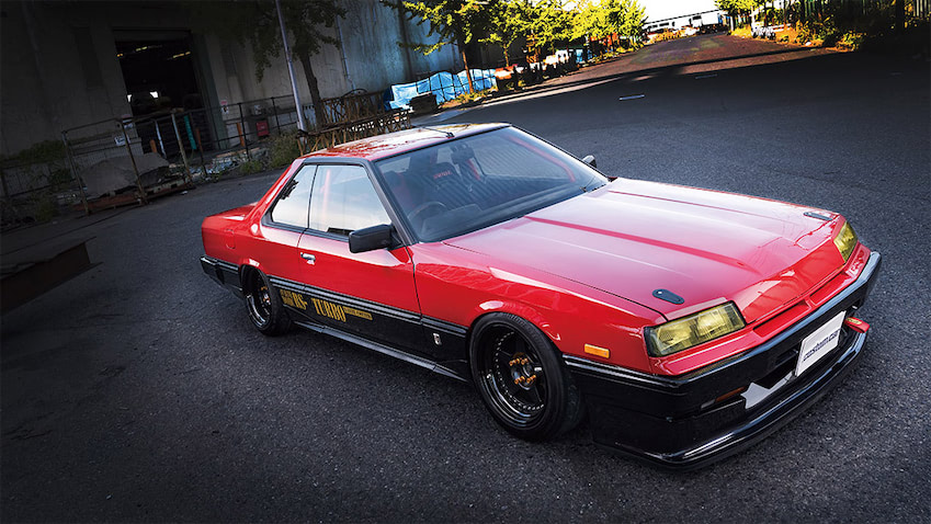 フジ！スプリット・オブ・スカイライン　写真集（レコード付き:エンジン音& R30、5台以上持ってマス!!】エンジンはボアアップ、足元はオバフェン化