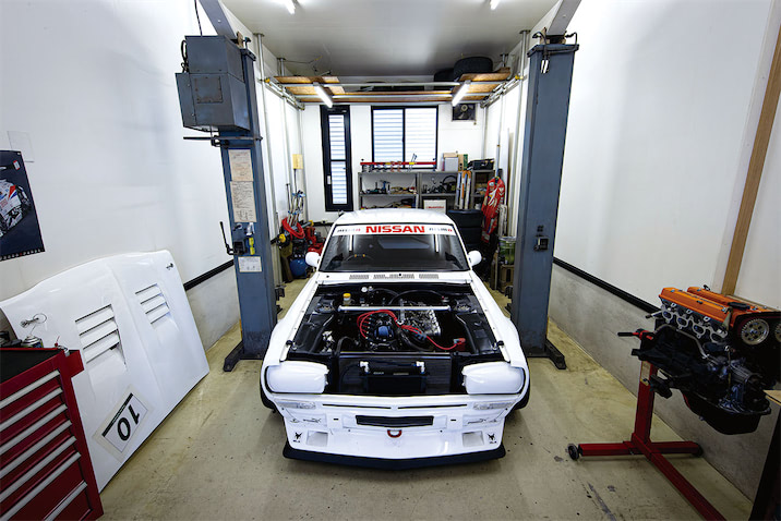 ザ・マニアガレージ｜天井高約3.6m！「リフトを入れることを前提に家