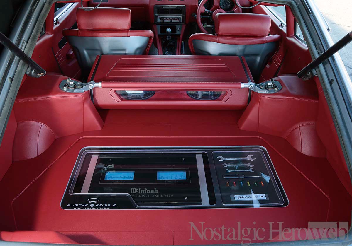 フルメニューでカスタムしたS30Z【3】レストモッド系、超ゴージャスなL