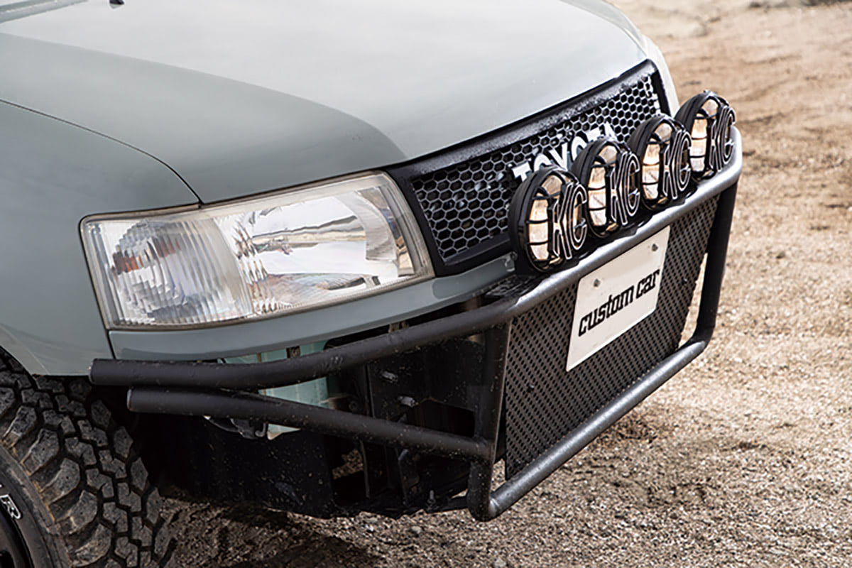 悪路もガンガン!!】本格ノリのオフロードメイクが映える50系プロ