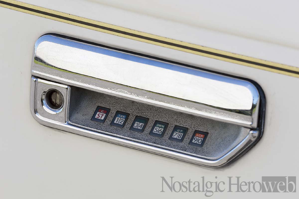 最上級「ブロアムVIP」初登場のY30セドグロ【3】走行距離4万kmガレージ