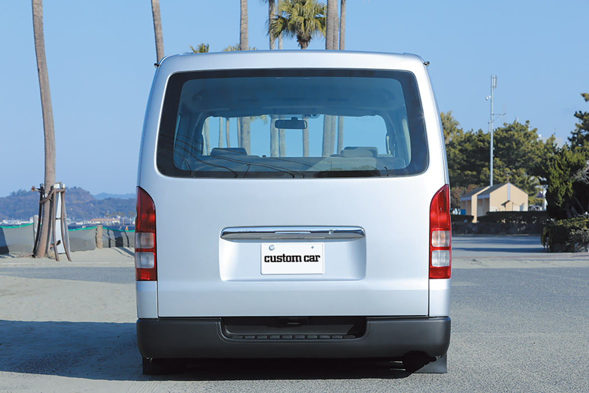 ハイエースに左ハンドルって、あったっけ!?】USでハイエースは流通して