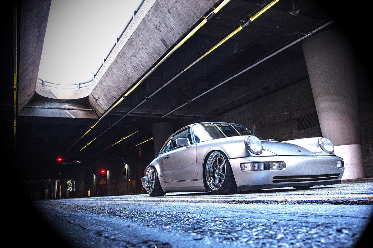 964でバッグドスタンス (J_MENDIIETA ✕ PORSCHE 911 CARRERA4