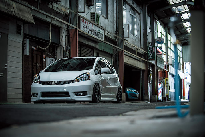 北米化 さりげなく (YAMAZ STORE ✕ HONDA FIT) | stancemagazine