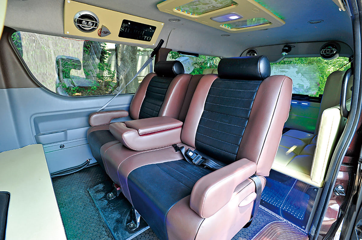 車内が最大の見せ場!!】バニングテイストを盛り込み！ 超個性的ながら