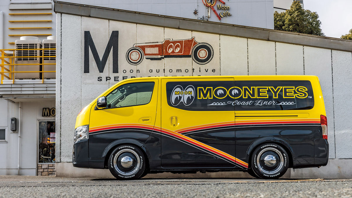 キャラバン純正　カスタムミラーエディション◆極美◆　ムーンアイズ 2023 NISSAN CARAVAN – MOONEYES