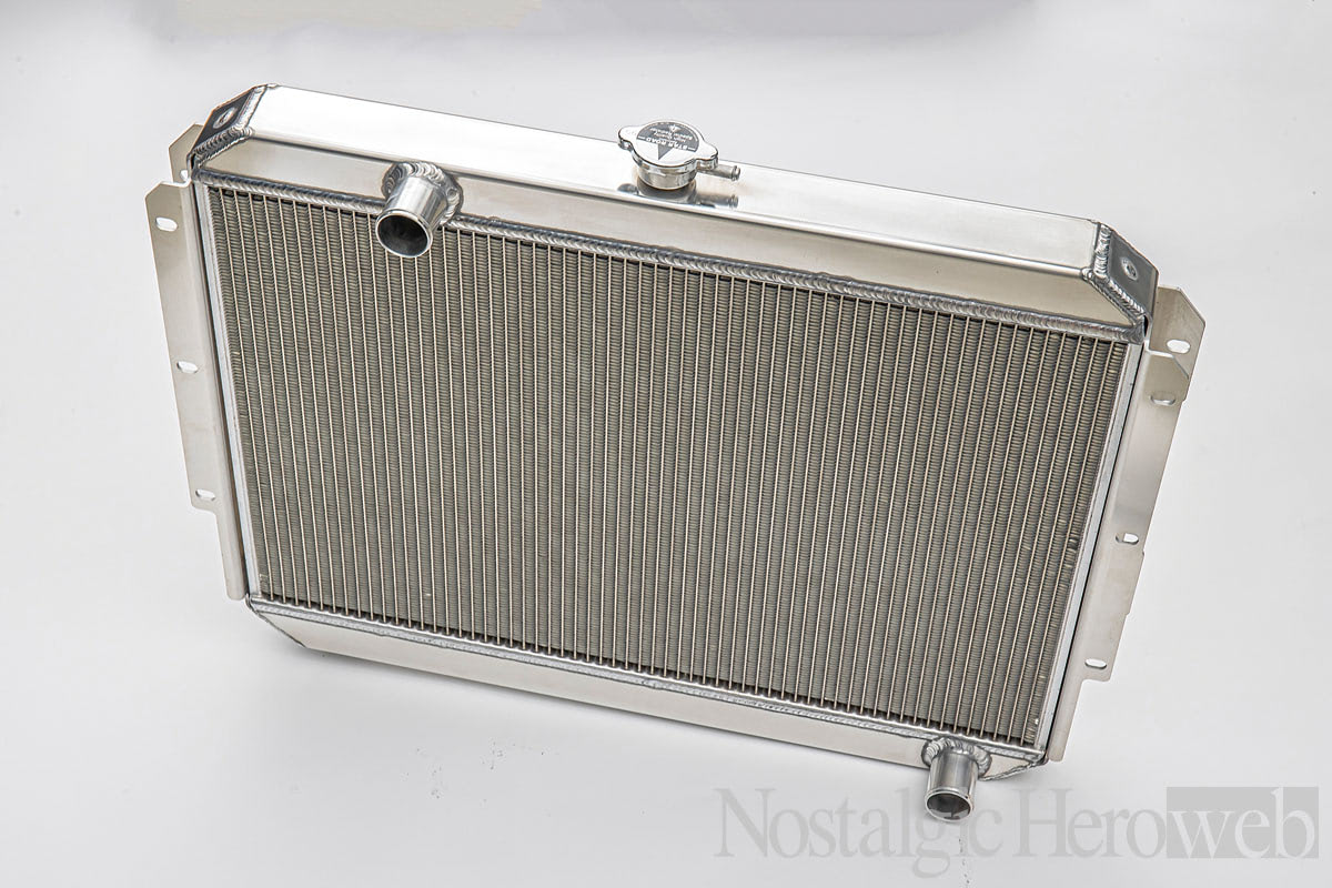 3層 52MM アルミ ラジエーター スカイライン R33 GTS-T RB25DET 3層 52MM アルミ ラジエーター スカイライン R33 GTS-T RB25DET ラジエター