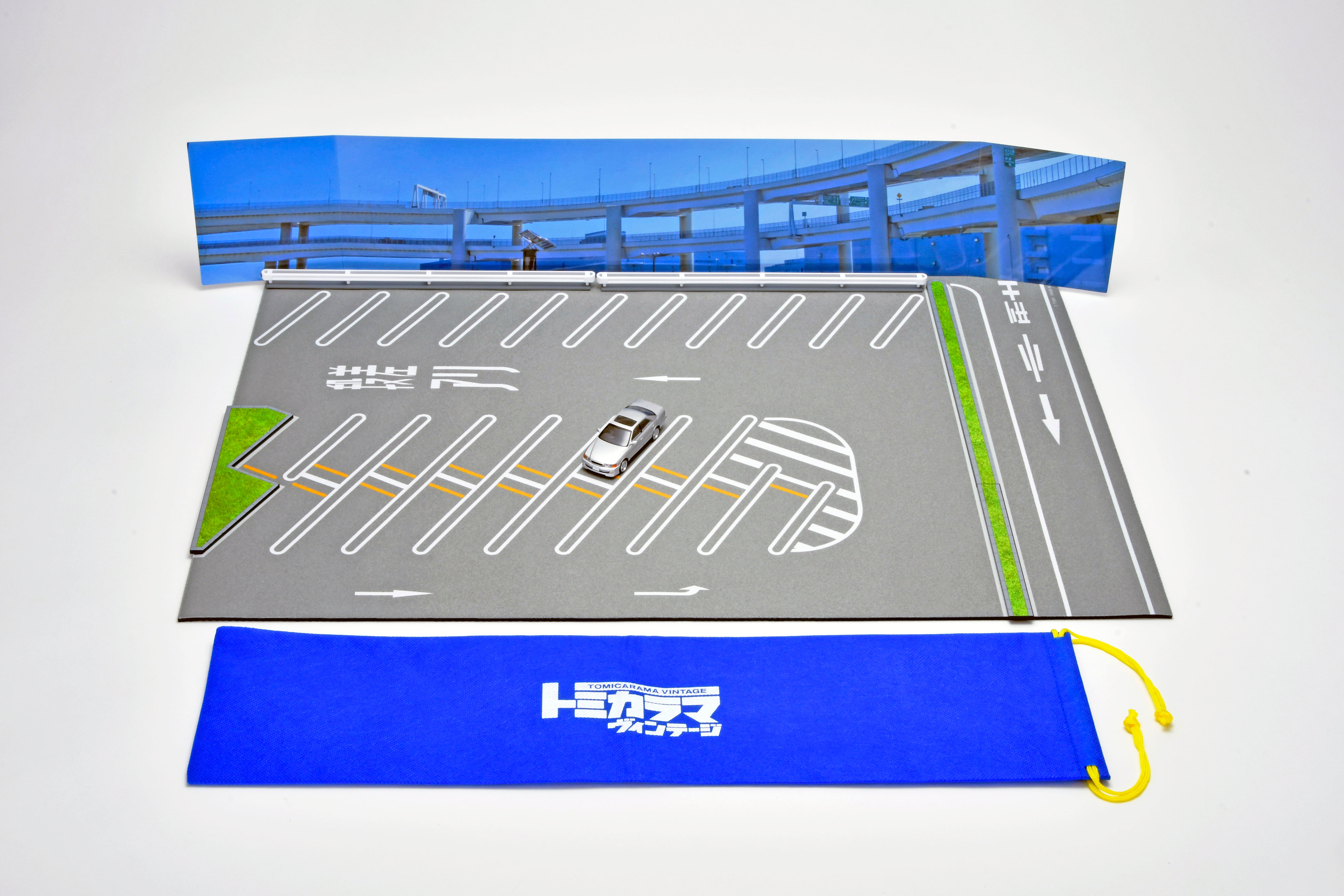 10月発売予定｜予約受付中！「大黒パーキングエリア マットB」には