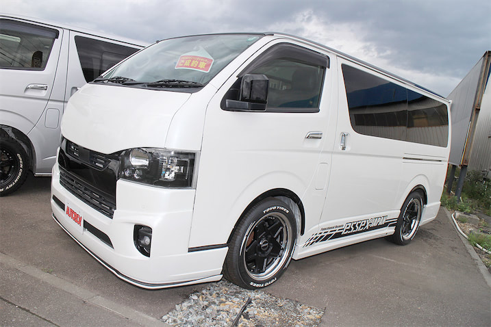 北海道のハイエース専門店がイベントを開催！】415コブラ＆サファリと