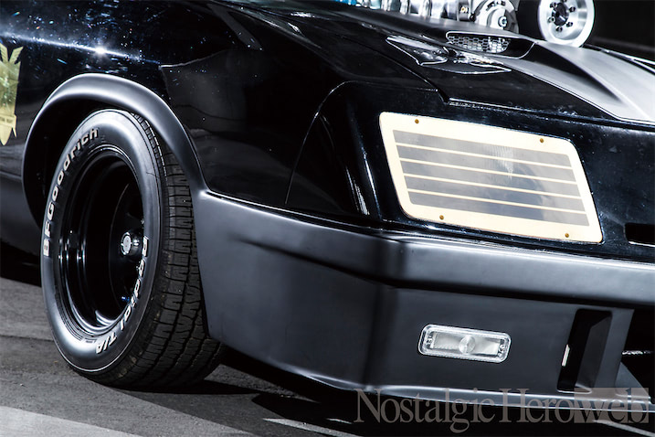 あのマッドマックス第1作の「インターセプター」を、単なるレプリカ