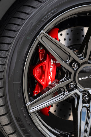 新型ハイエースに履かせたい415コブラの最新ホイール | カスタムCAR