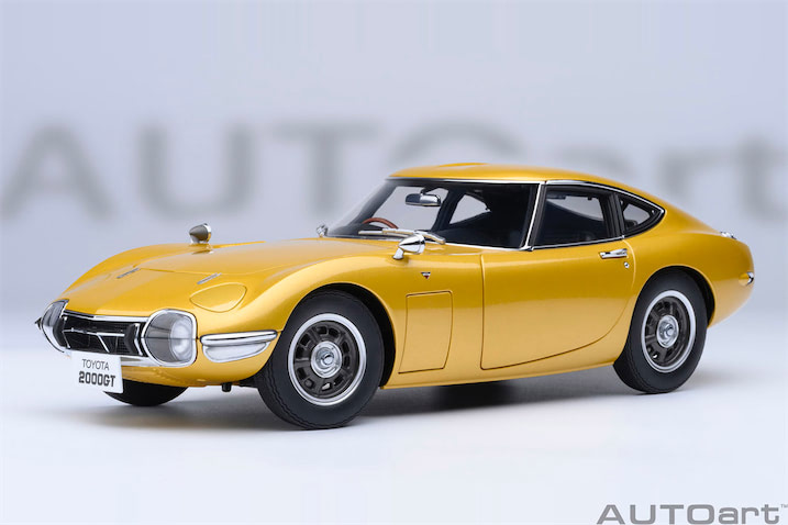 TOYOTA 2000 GT 24 HRS オートアート箱破れ リトラもオープン！ エンジンルームも精密再現】フル開閉ギミックを