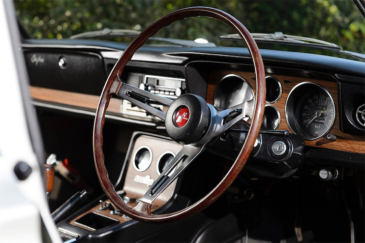 父の思い出のハコスカGT-Rを再び｜1969年式 日産 スカイライン 2000 GT