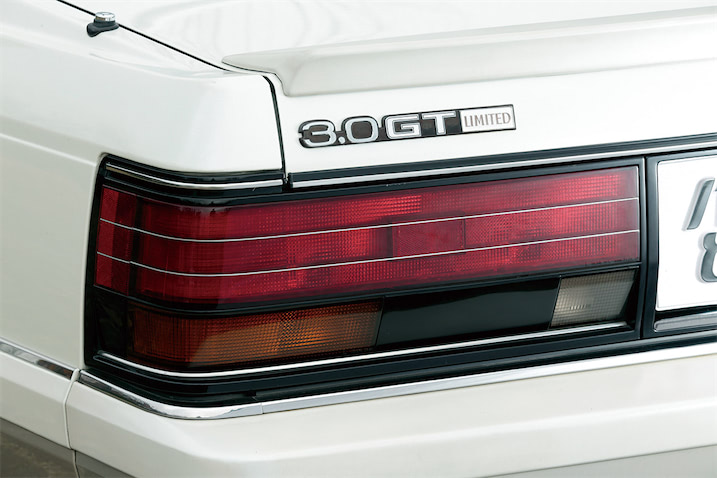 2800GTエクストラと3.0GTリミテッド。2台のトップブレードで徹底解説