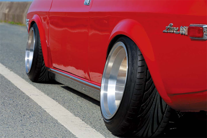 シャコタン異端美！】オーナーが掲げる”車高短×純正フェンダー×極太